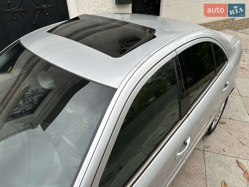 Седан Mercedes-Benz E-Class 2002 в Одессе
