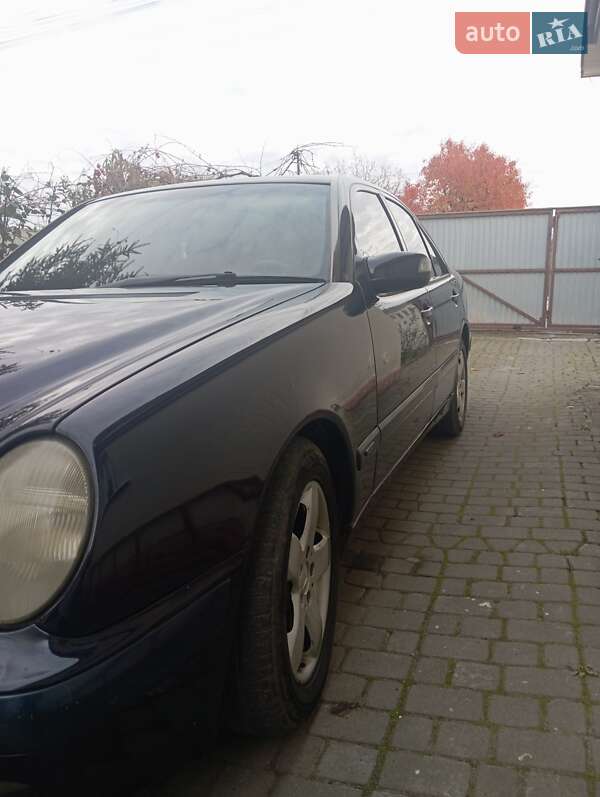 Седан Mercedes-Benz E-Class 2001 в Луцке фото 5 Седан Mercedes-Benz E-Class 2001 в Луцке