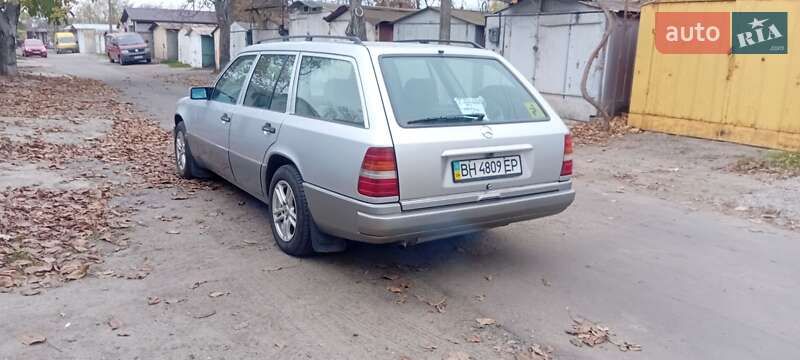 Універсал Mercedes-Benz E-Class 1993 в Одесі фото 3 Універсал Mercedes-Benz E-Class 1993 в Одесі