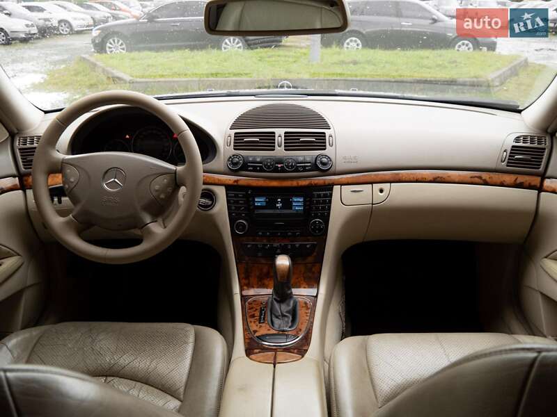 Універсал Mercedes-Benz E-Class 2003 в Львові фото 10 Універсал Mercedes-Benz E-Class 2003 в Львові