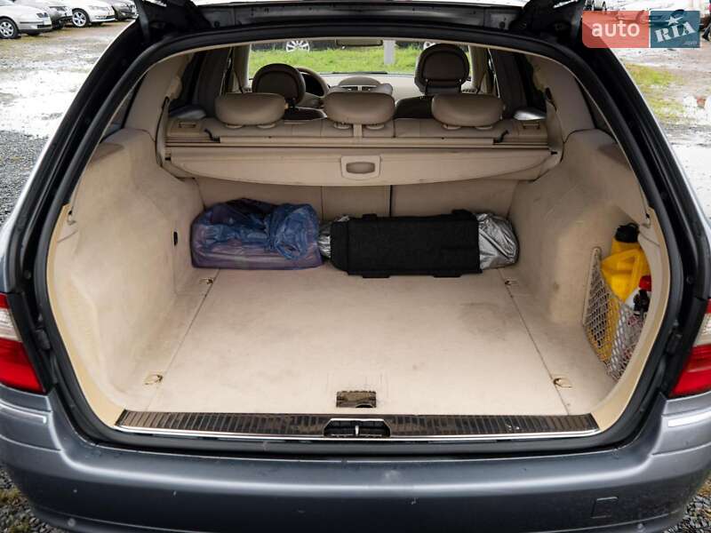 Універсал Mercedes-Benz E-Class 2003 в Львові фото 15 Універсал Mercedes-Benz E-Class 2003 в Львові