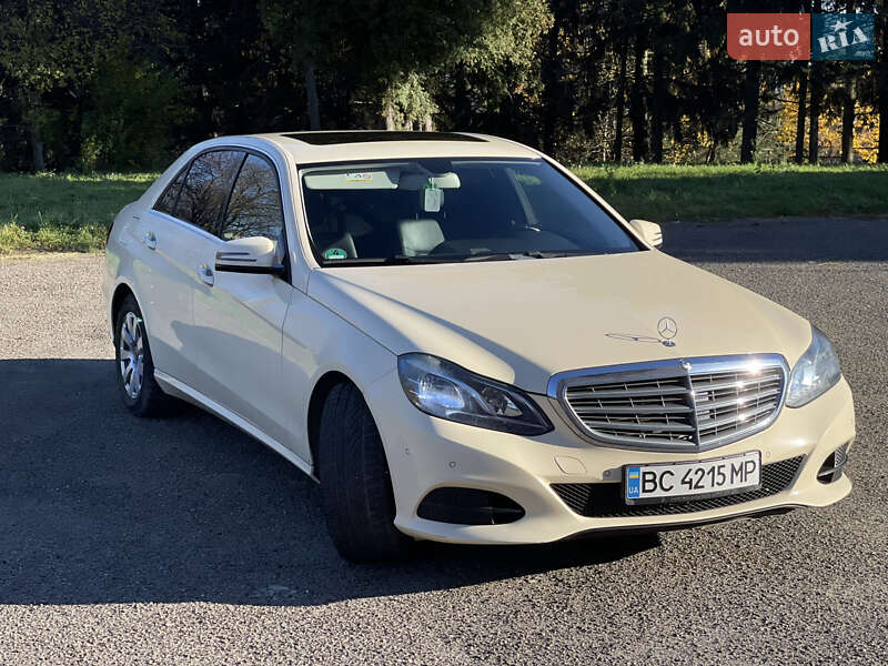 Седан Mercedes-Benz E-Class 2014 в Бурштині
