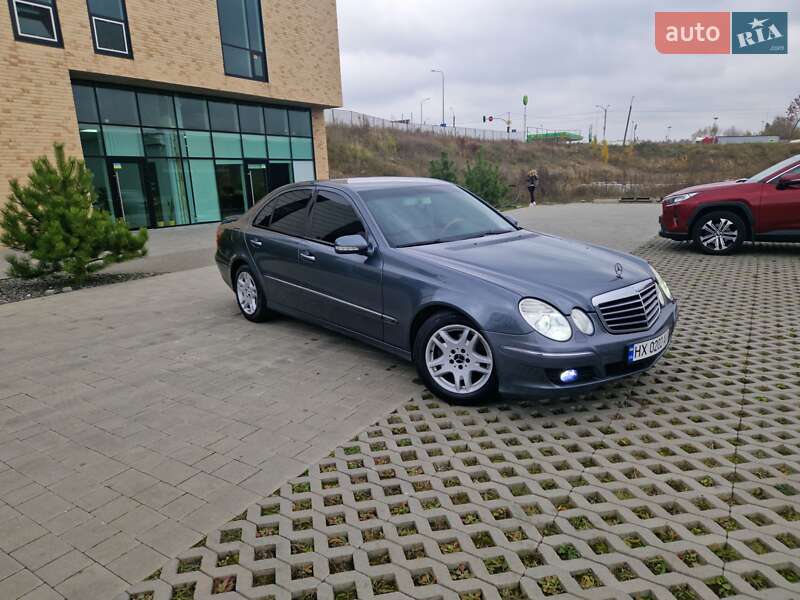 Mercedes-Benz E-Class 2008