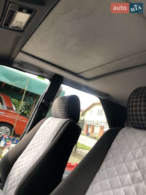 Седан Mercedes-Benz E-Class 1995 в Ивано-Франковске