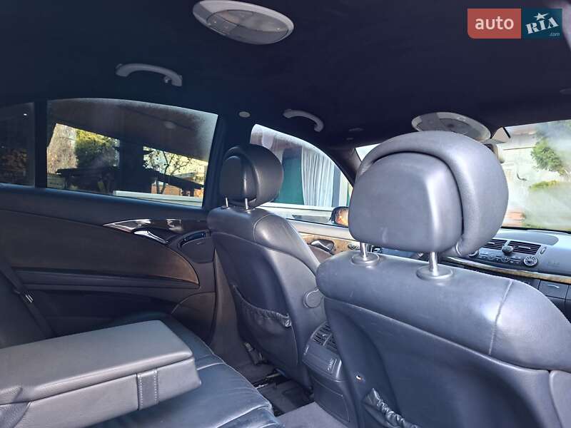 Седан Mercedes-Benz E-Class 2006 в Ивано-Франковске