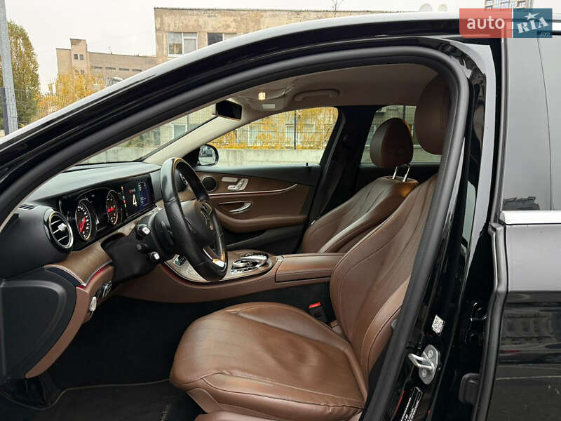 Седан Mercedes-Benz E-Class 2018 в Киеве