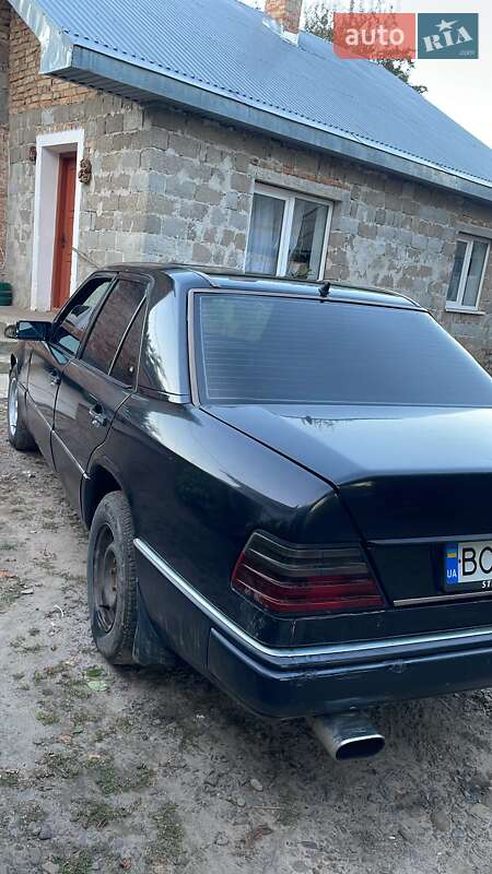 Седан Mercedes-Benz E-Class 1990 в Золочеві фото 16 Седан Mercedes-Benz E-Class 1990 в Золочеві