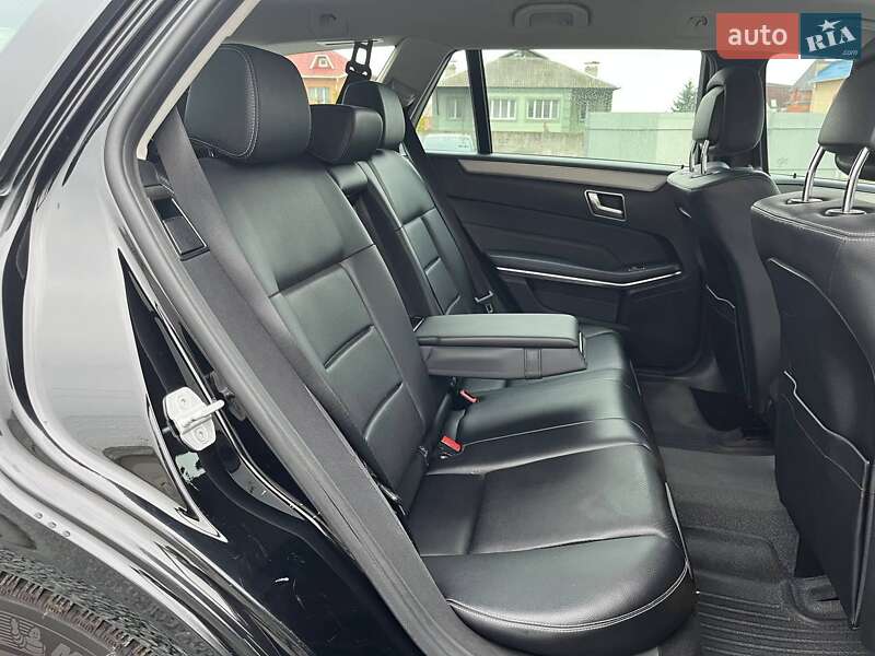 Универсал Mercedes-Benz E-Class 2015 в Киеве фото 11 Универсал Mercedes-Benz E-Class 2015 в Киеве