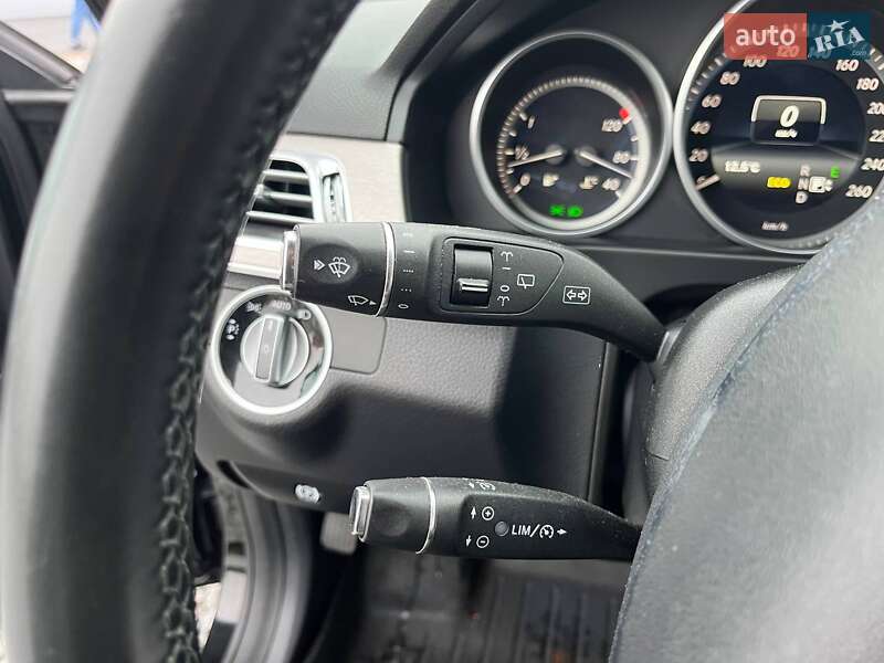 Универсал Mercedes-Benz E-Class 2015 в Киеве фото 18 Универсал Mercedes-Benz E-Class 2015 в Киеве