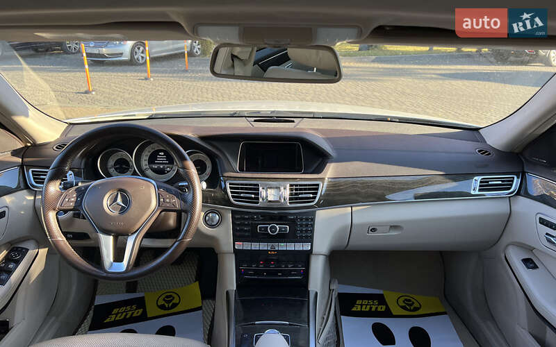 Седан Mercedes-Benz E-Class 2014 в Львові