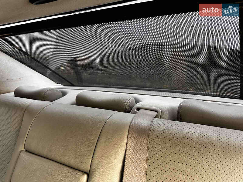 Седан Mercedes-Benz E-Class 2002 в Рівному фото 47 Седан Mercedes-Benz E-Class 2002 в Рівному