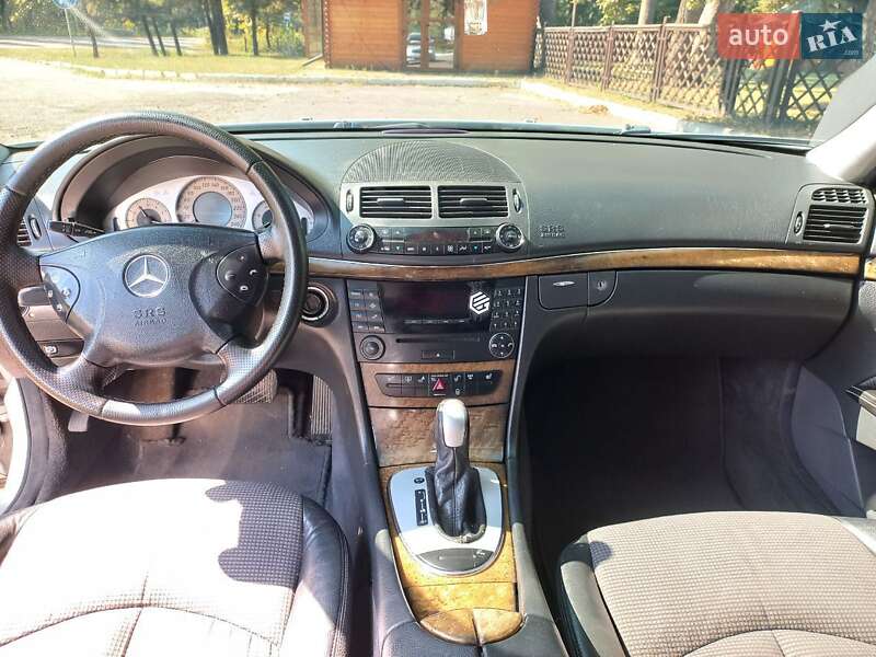 Седан Mercedes-Benz E-Class 2004 в Киверцах фото 9 Седан Mercedes-Benz E-Class 2004 в Киверцах