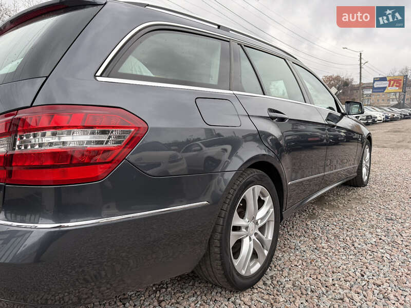 Универсал Mercedes-Benz E-Class 2010 в Полтаве фото 15 Универсал Mercedes-Benz E-Class 2010 в Полтаве