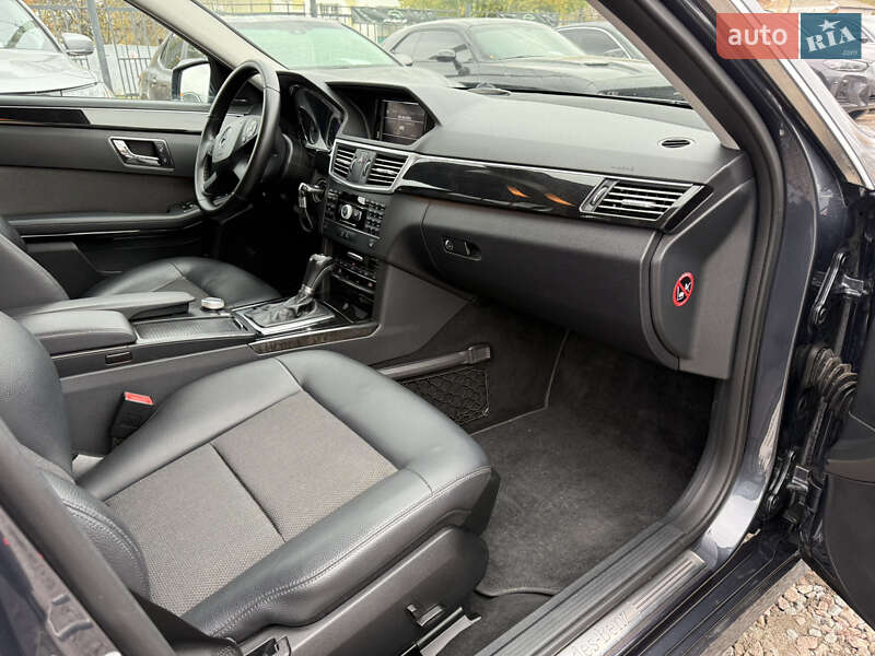 Универсал Mercedes-Benz E-Class 2010 в Полтаве фото 39 Универсал Mercedes-Benz E-Class 2010 в Полтаве