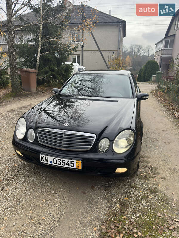 Седан Mercedes-Benz E-Class 2004 в Збараже