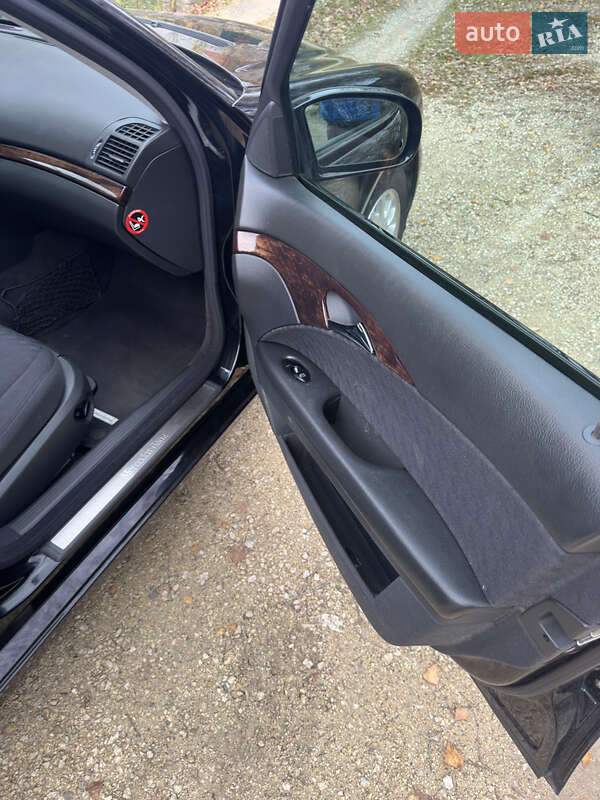 Седан Mercedes-Benz E-Class 2004 в Збараже