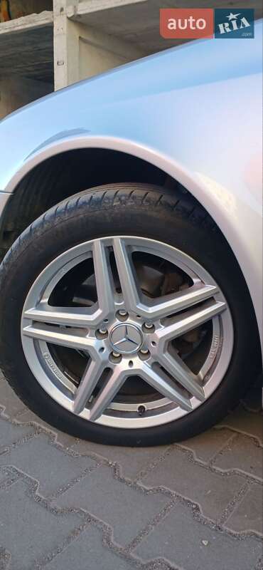 Седан Mercedes-Benz E-Class 2004 в Тернополе фото 10 Седан Mercedes-Benz E-Class 2004 в Тернополе