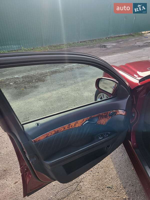 Седан Mercedes-Benz E-Class 2004 в Харькове