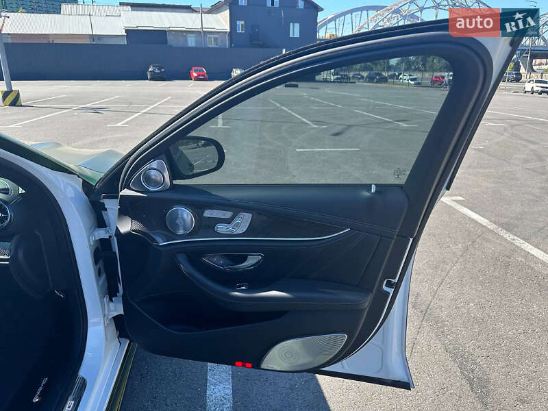 Седан Mercedes-Benz E-Class 2019 в Одессе