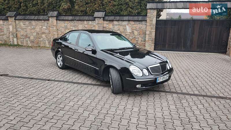 Седан Mercedes-Benz E-Class 2004 в Івано-Франківську