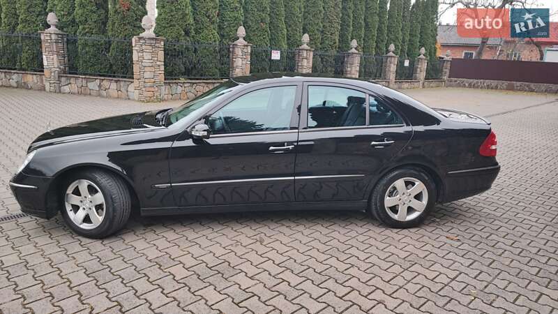 Седан Mercedes-Benz E-Class 2004 в Івано-Франківську