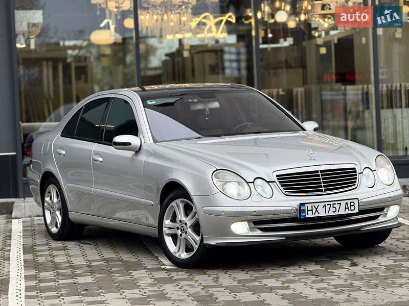 Седан Mercedes-Benz E-Class 2002 в Хмельницком