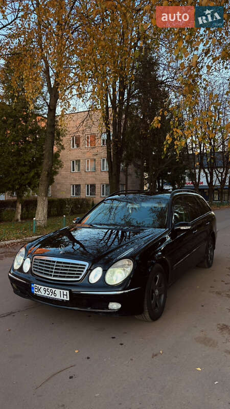 Mercedes-Benz E-Class 2004