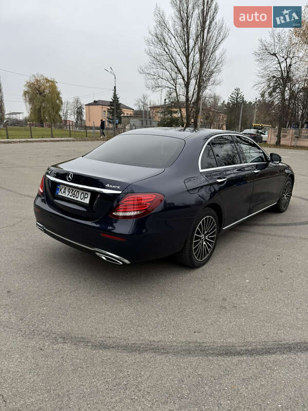 Седан Mercedes-Benz E-Class 2017 в Киеве фото 20 Седан Mercedes-Benz E-Class 2017 в Киеве