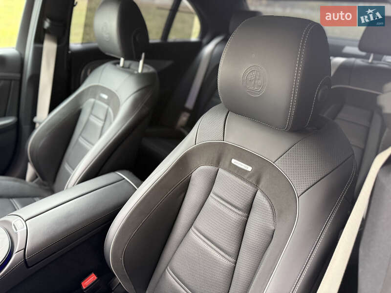 Седан Mercedes-Benz E-Class 2021 в Киеве