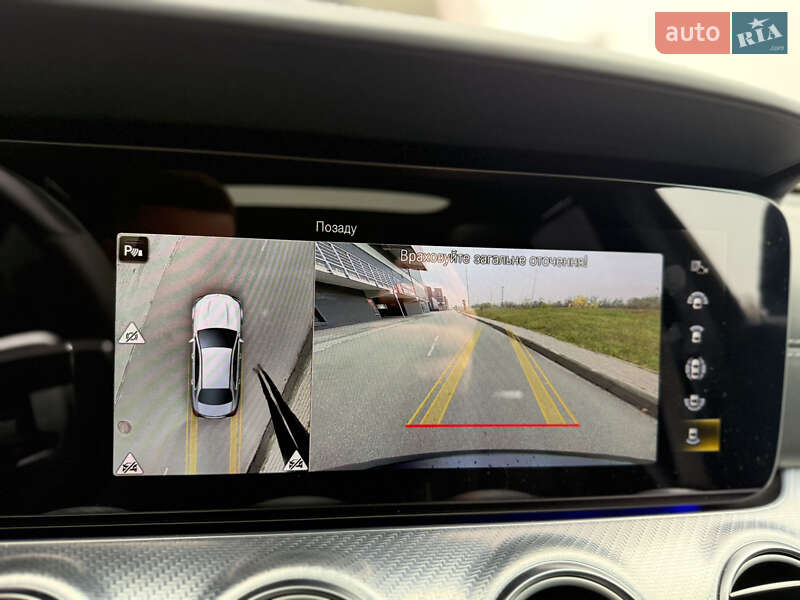 Седан Mercedes-Benz E-Class 2021 в Киеве
