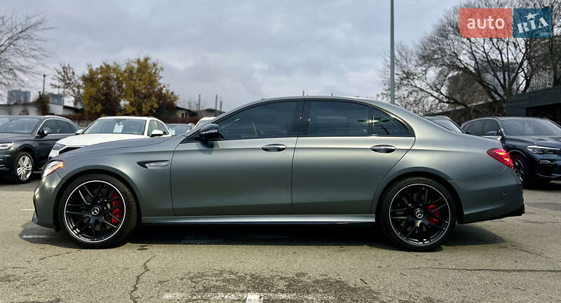 Седан Mercedes-Benz E-Class 2019 в Киеве