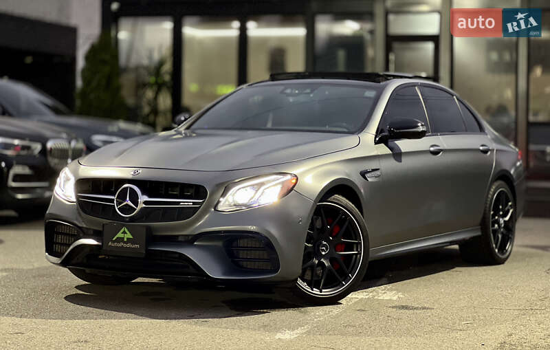 Седан Mercedes-Benz E-Class 2019 в Киеве