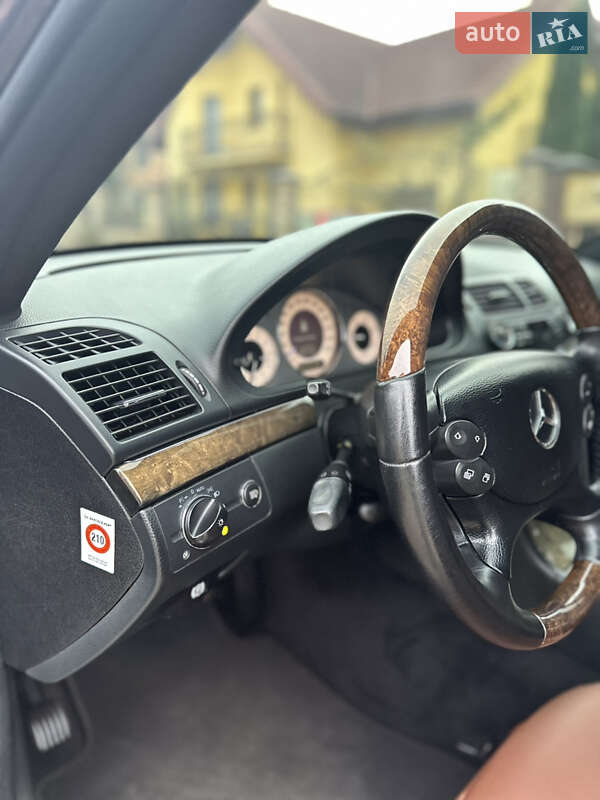 Седан Mercedes-Benz E-Class 2007 в Львові фото 24 Седан Mercedes-Benz E-Class 2007 в Львові