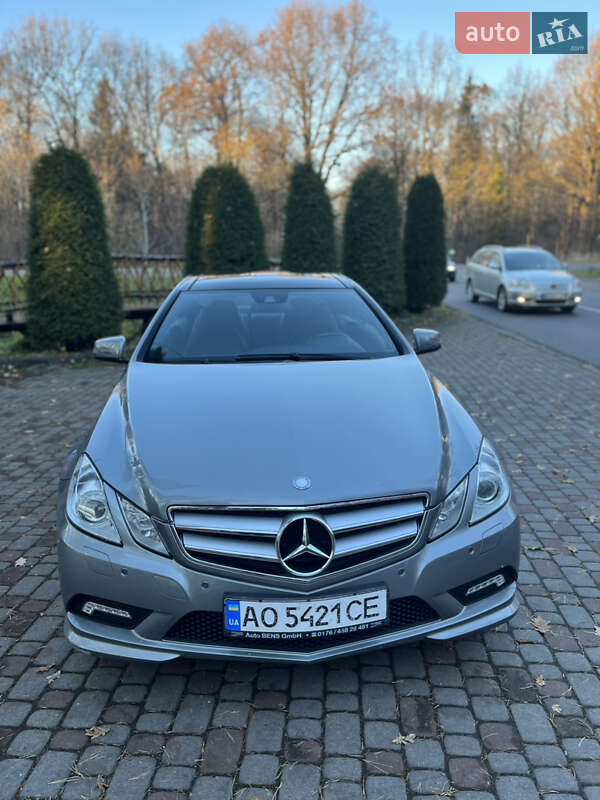 Купе Mercedes-Benz E-Class 2011 в Дрогобыче