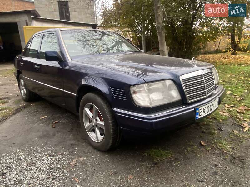 Седан Mercedes-Benz E-Class 1994 в Ровно фото 4 Седан Mercedes-Benz E-Class 1994 в Ровно
