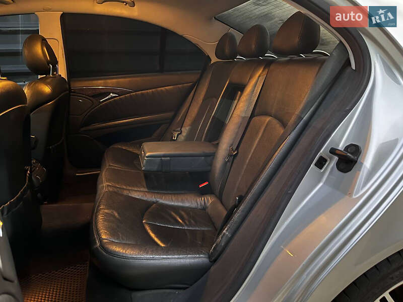 Седан Mercedes-Benz E-Class 2003 в Шептицькому