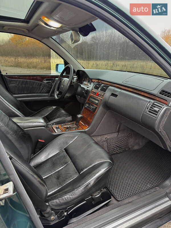 Седан Mercedes-Benz E-Class 1998 в Казатине фото 9 Седан Mercedes-Benz E-Class 1998 в Казатине