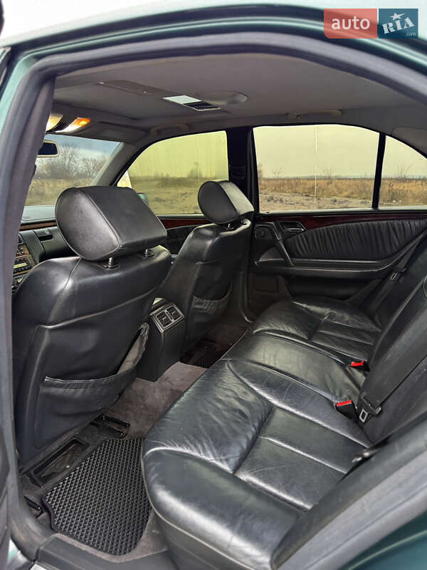 Седан Mercedes-Benz E-Class 1998 в Казатине фото 12 Седан Mercedes-Benz E-Class 1998 в Казатине