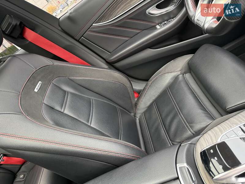 Седан Mercedes-Benz E-Class 2018 в Днепре