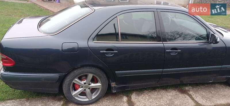 Седан Mercedes-Benz E-Class 2000 в Івано-Франківську фото 3 Седан Mercedes-Benz E-Class 2000 в Івано-Франківську