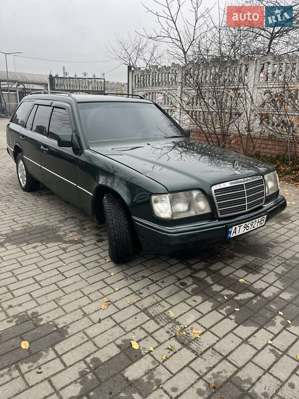 Універсал Mercedes-Benz E-Class 1993 в Івано-Франківську