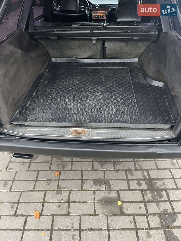 Універсал Mercedes-Benz E-Class 1993 в Івано-Франківську