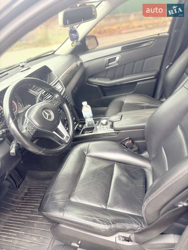 Седан Mercedes-Benz E-Class 2012 в Житомире фото 6 Седан Mercedes-Benz E-Class 2012 в Житомире