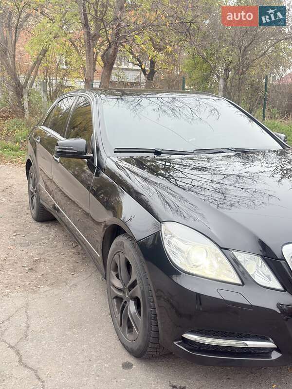 Седан Mercedes-Benz E-Class 2012 в Житомире фото 10 Седан Mercedes-Benz E-Class 2012 в Житомире
