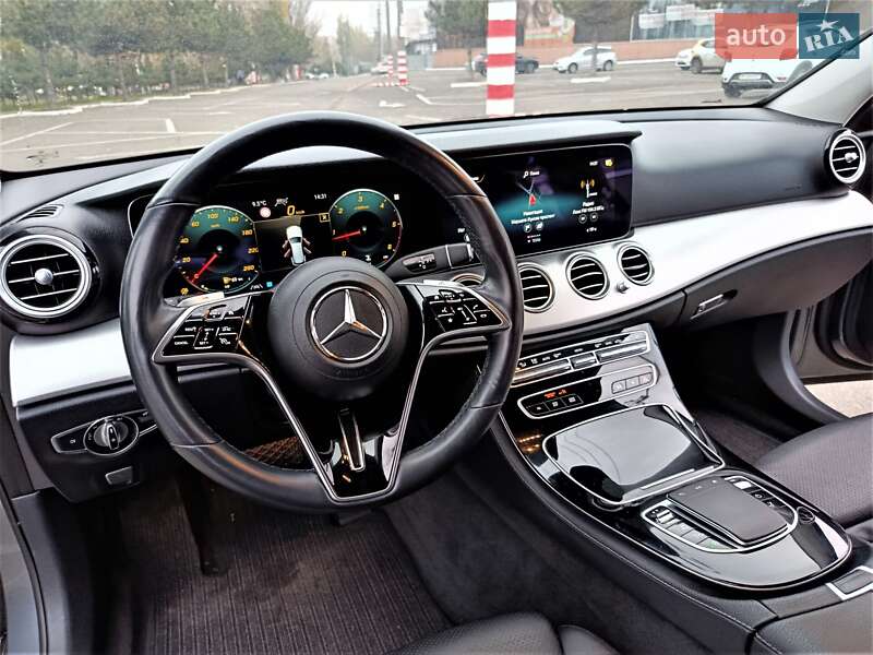 Mercedes-Benz E-Class 2020