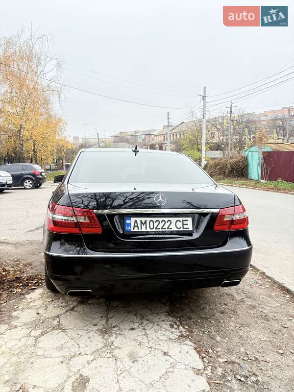 Седан Mercedes-Benz E-Class 2012 в Житомире фото 22 Седан Mercedes-Benz E-Class 2012 в Житомире