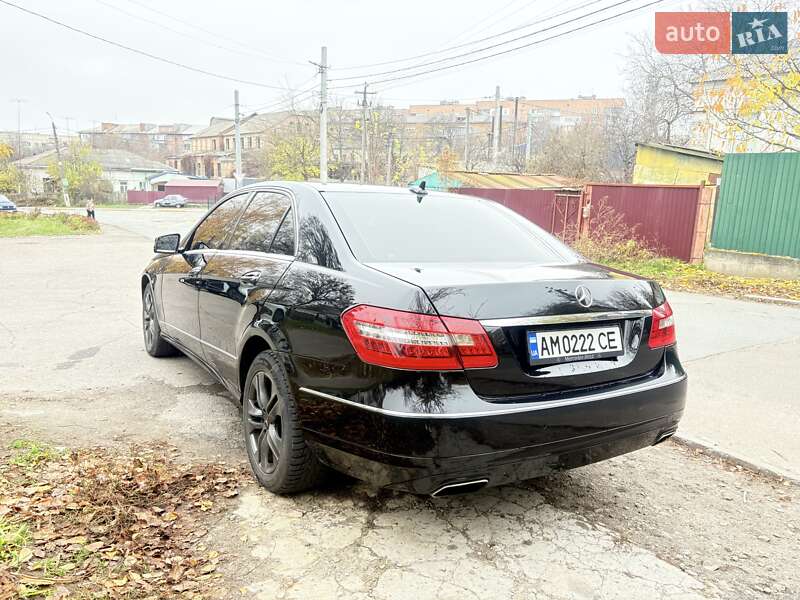 Седан Mercedes-Benz E-Class 2012 в Житомире фото 23 Седан Mercedes-Benz E-Class 2012 в Житомире