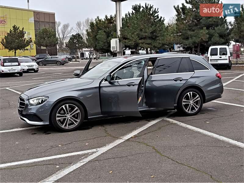 Універсал Mercedes-Benz E-Class 2020 в Одесі