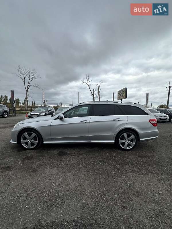 Универсал Mercedes-Benz E-Class 2012 в Белогородке