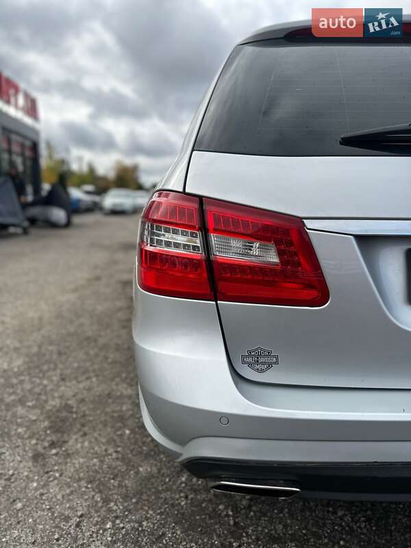 Универсал Mercedes-Benz E-Class 2012 в Белогородке